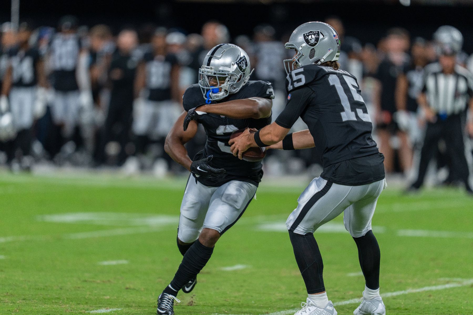Las Vegas sports photography — Raiders game action against the Cowboys